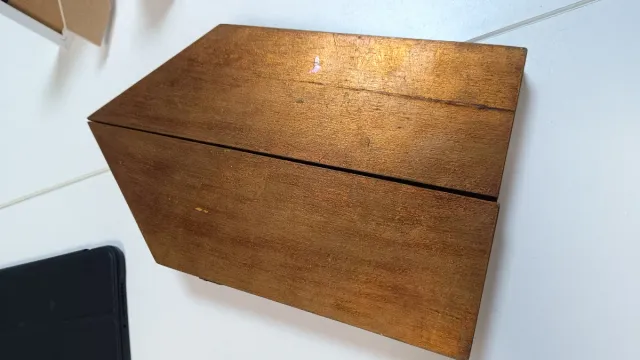 Tríptico religioso madera