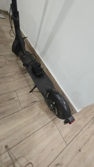 Patinete Eléctrico Negro