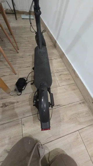 Patinete Eléctrico Negro