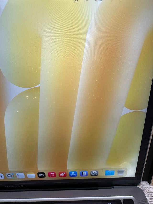 MacBook Pro 13" 2020 TB M1 8gb 256gb SSD