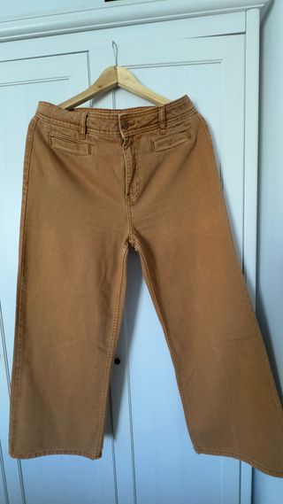 Vaqueros pierna ancha  (marrón mostaza )