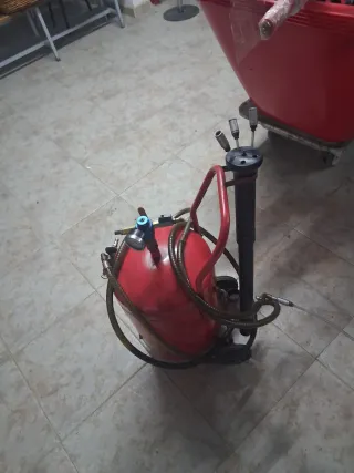 Chupona de aceite roja