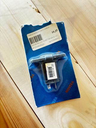 Enchufe Empotrable 12V MOVERA