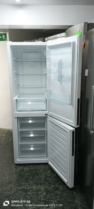 Nevera Combi Candy Blanca NO Frost energía A+