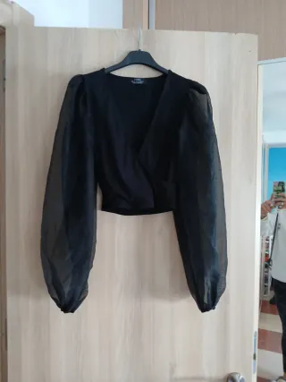 Top fiesta Bershka negro XS