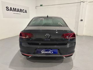 Volkswagen Passat 2020