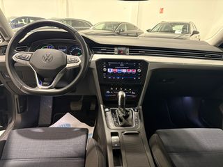 Volkswagen Passat 2020