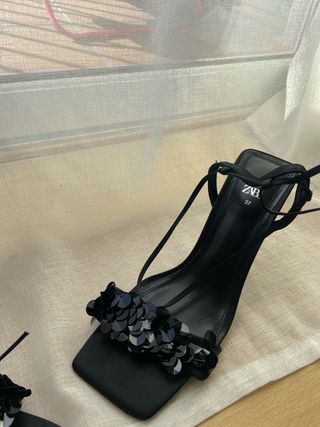 Sandalias ZARA Negras Talla 37