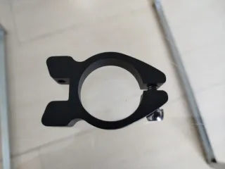 Abrazadera sillín para portabultos