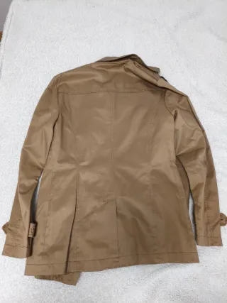 Gabardina beige hombre