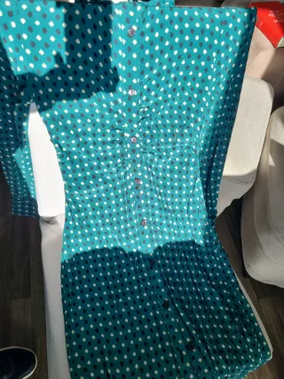 Vestido verde estampado talla XS