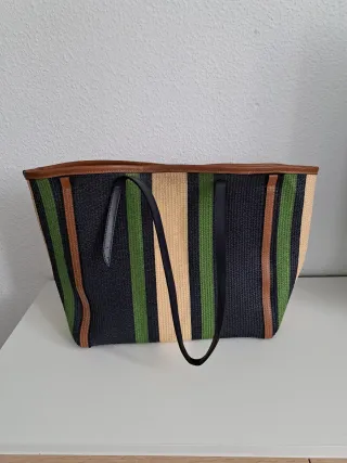 Bolso Zara Rayas Beige, Negro y Verde