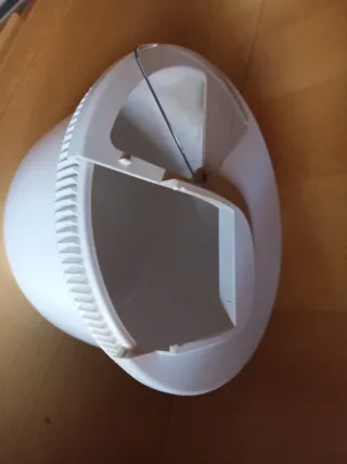 Ciotola per mixer in plastica bianca