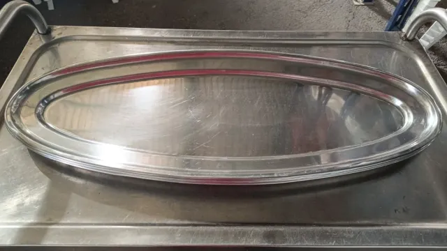 4 Vassoi Ovali in Acciaio Inox 78 x 30,5 cm.