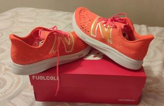 New Balance Supercomp Pacer Naranja