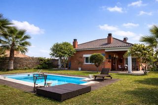 Casa chalet independiente!