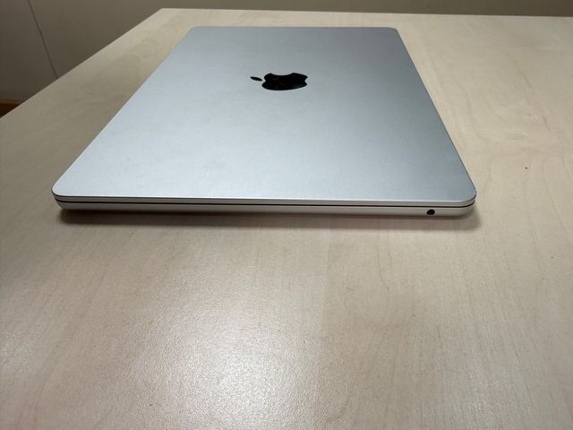 MacBook Air 13 M2 Plata (2023)