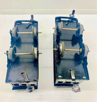 Dos vagones de pasajeros tren Paya. Años 30-40