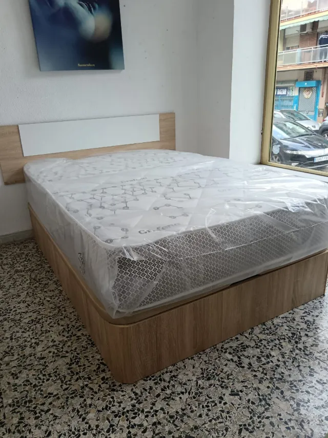 135x190CANAPÉ+COLCHÓN NUEVOS