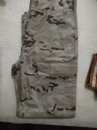 Traje árido mimetizado Talla S