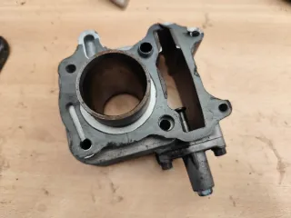 Cilindro SYM Symphony / Peugeot Tweet 50