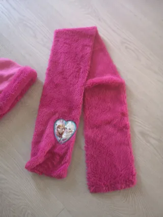 Set Frozen 2 berretti e 2 sciarpe bambina