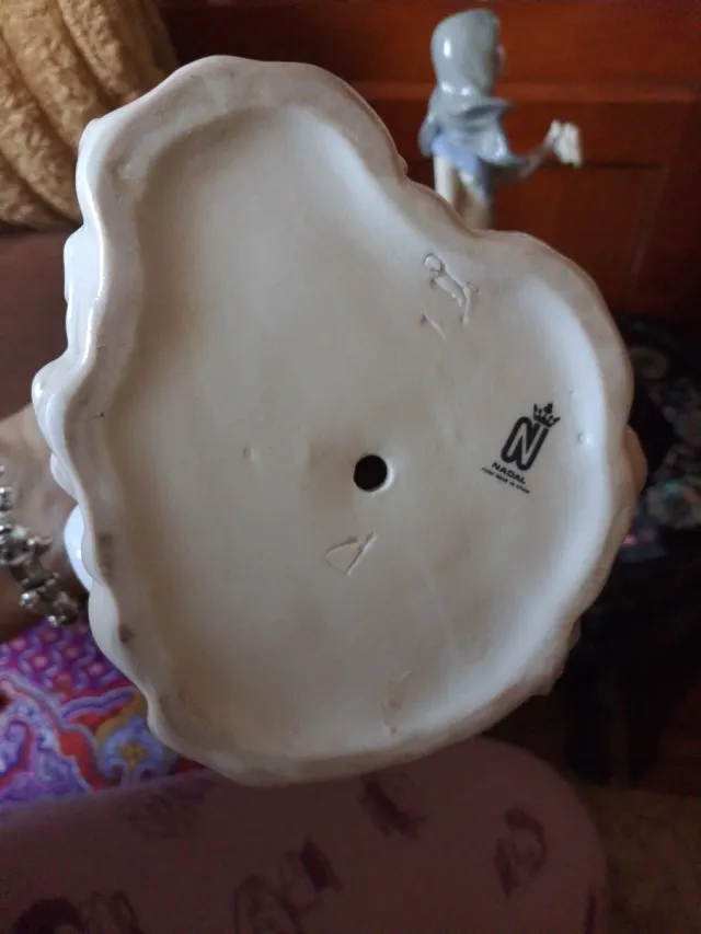 Vecchie figure in porcellana