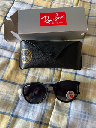 Gafas de Sol Ray-Ban Erika Negras