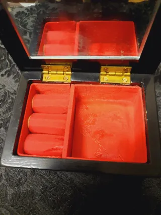 Scatolina vintage con uccelli