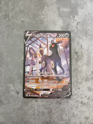Carta Pokémon Umbreon V TG22/TG30