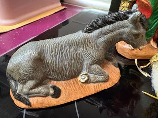 Nacimiento pintado a mano