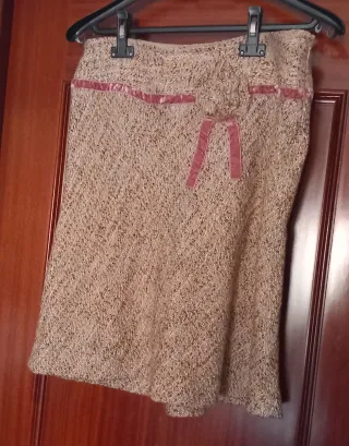 Blazer jaspeado marrón y beige con falda