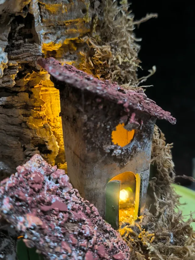 Pueblo grande para belenes con luz