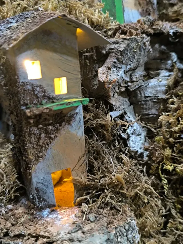 Pueblo grande para belenes con luz