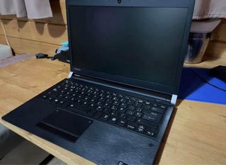 Portátil Toshiba Dynabook 13,3” Intel i5