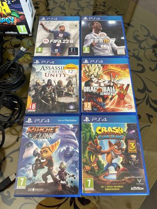 PS4 (PlayStation 4) Negra + Juegos