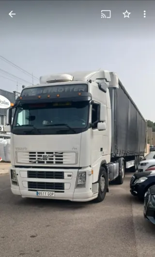 Vendo camión Volvo y Semi-remolque