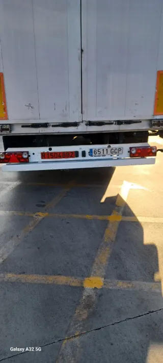 Vendo camión Volvo y Semi-remolque