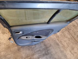 Puerta Trasera Derecha Nissan Almera N16