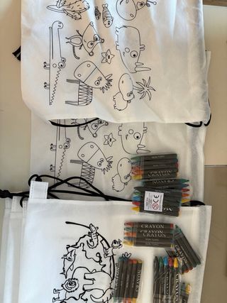 Bolsas infantiles con ceras de colores