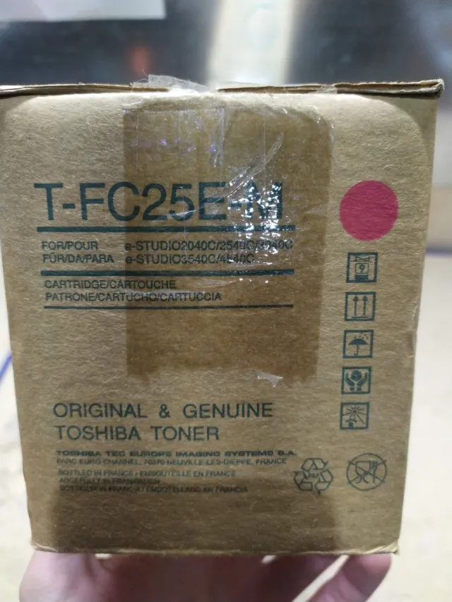 Tóner Toshiba T-FC25E-M Magenta