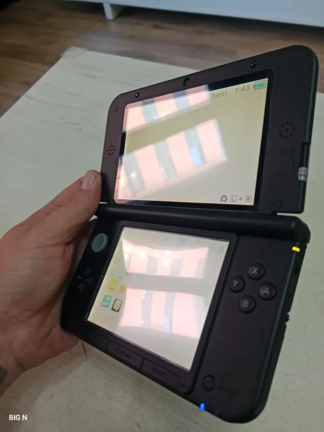 Nintendo 3DS XL Diseño Ola+cargador+lapiz