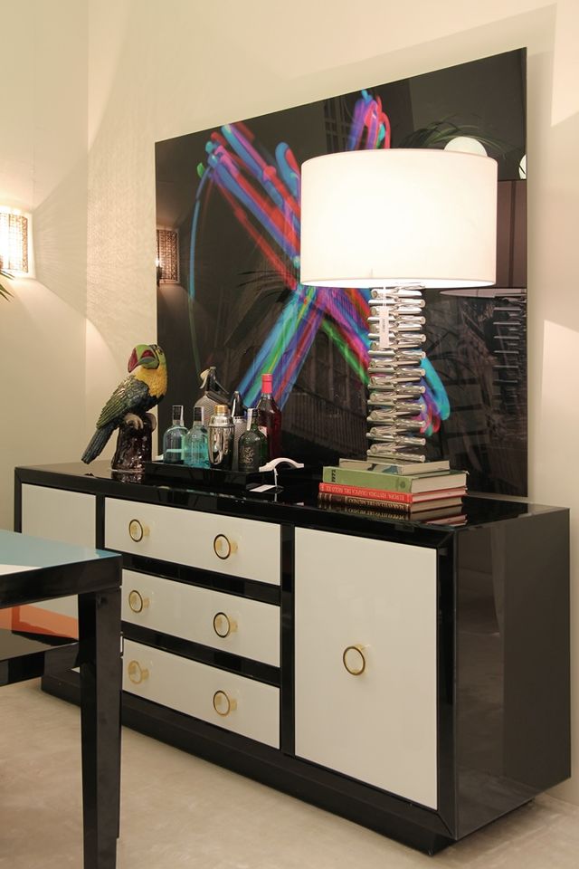 Aparador moderno bianco e nero