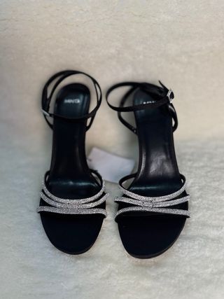 Tacones Mango negros con pedrería
