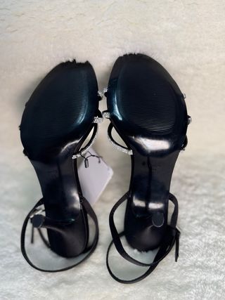 Tacones Mango negros con pedrería