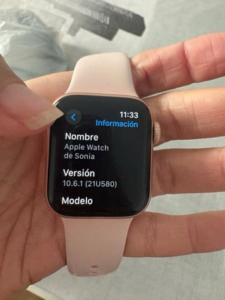 Apple Watch Serie 5 Rosa con celular, cargador