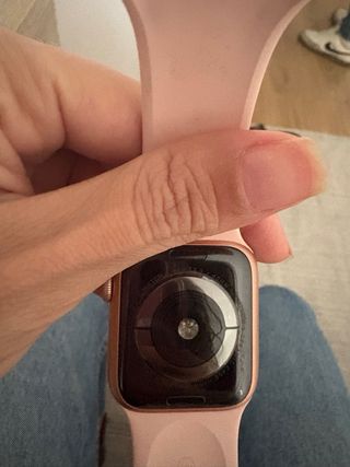 Apple Watch Serie 5 Rosa con celular, cargador