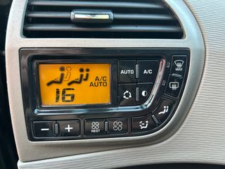 Citroen Grand C4 Picasso 2012