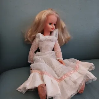 CATHIE,muñeca vintage.