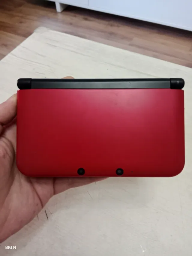 Nintendo 3DS XL+cargador y lapiz